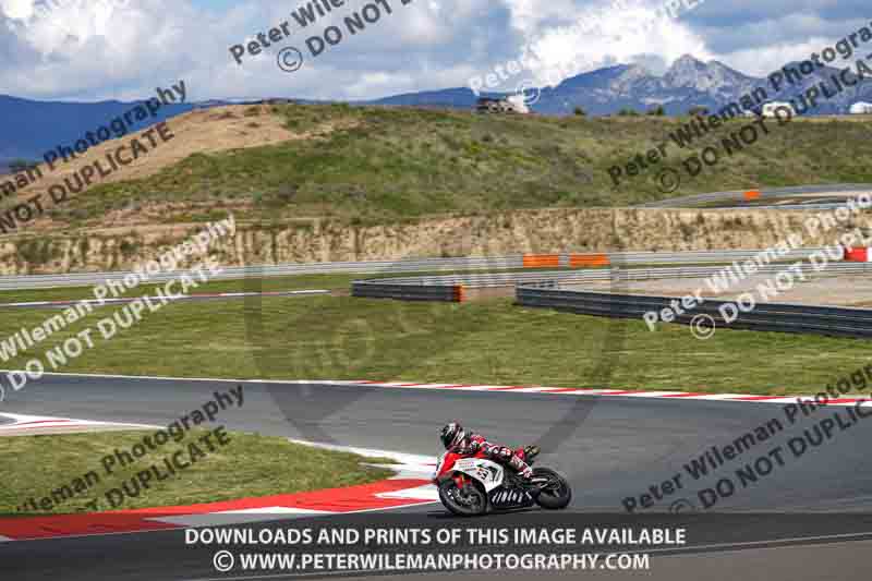 cadwell no limits trackday;cadwell park;cadwell park photographs;cadwell trackday photographs;enduro digital images;event digital images;eventdigitalimages;navarra;no limits trackdays;peter wileman photography;racing digital images;trackday digital images;trackday photos